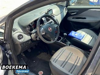 Fiat Punto Evo 1.3 M-Jet Dynamic Navi Climate Cruise picture 10