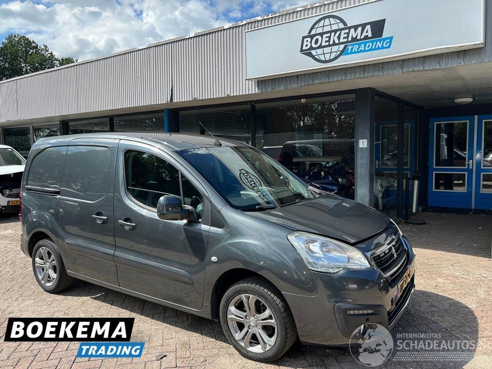 Peugeot Partner 120 1.6 VTi 98 Pro Navigatie Camera Airco Schuifdeur