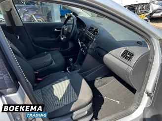 Volkswagen Polo 1.2 TDI BlueMotion Navigatie Airco Cruise picture 19