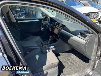 Skoda Superb Combi 1.8 TSI 180PK Style Business DSG CantonSound Keyless Navigatie picture 19