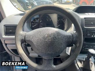 Peugeot Expert 229 2.0 HDIF L2 DoKa 5-Persoons Airco PDC Trekhaak 2xSchuif picture 15