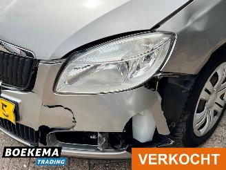 Skoda Fabia 1.6-16V Ambiente Automaat Airco Stoelverwarming PDC Trekhaak picture 6