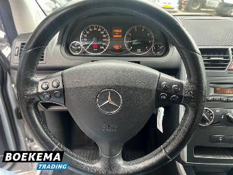 Mercedes A-klasse 170 Avantgarde Airco parkeer sensoren picture 16