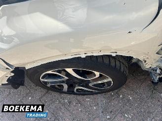 Renault Captur 0.9 TCe Authentique Stoelverwarming Navi Cruise picture 16