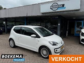 Unfallwagen Volkswagen Up! 1.0 High Up! Navigatie Airco 3-Deurs 2012/9