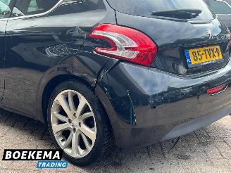 Peugeot 208 1.6 VTi Allure Stoelverwarming Navi Clima picture 9