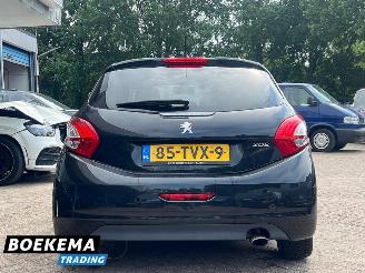 Peugeot 208 1.6 VTi Allure Stoelverwarming Navi Clima picture 6
