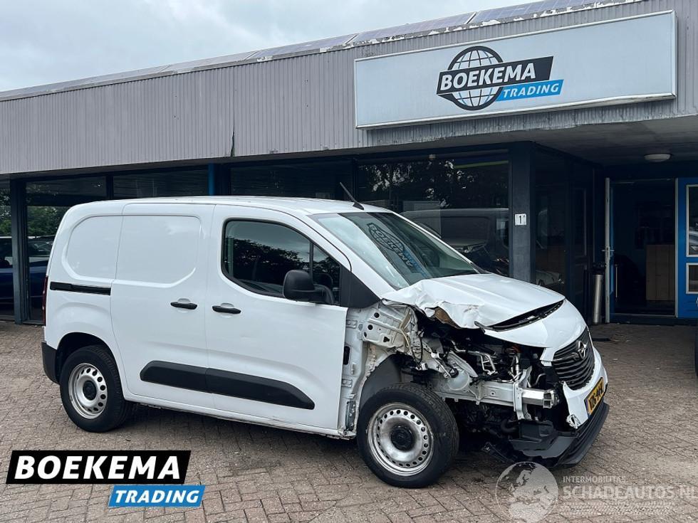 Opel Combo 136 50kWh Navigatie Airco Cruise