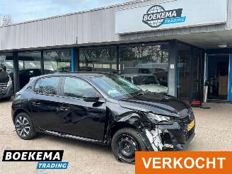 skadebil auto Peugeot e-208 EV Active 50 kWh Apple-Car Cruise PDC 2024/4