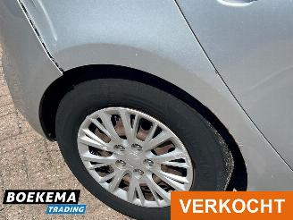 Kia Cee d cee'd 1.6 GDI 20th Anniversary Navi Cruise control Airco picture 6