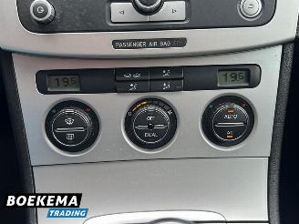 Volkswagen Passat Variant 1.4 TSI Comfortline Navi Clima Trekhaak picture 21