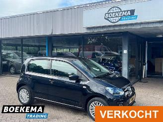 Voiture accidenté Volkswagen Up! 1.0 High Up! Stoelverwarming Navigatie 5-Deurs 2014/10