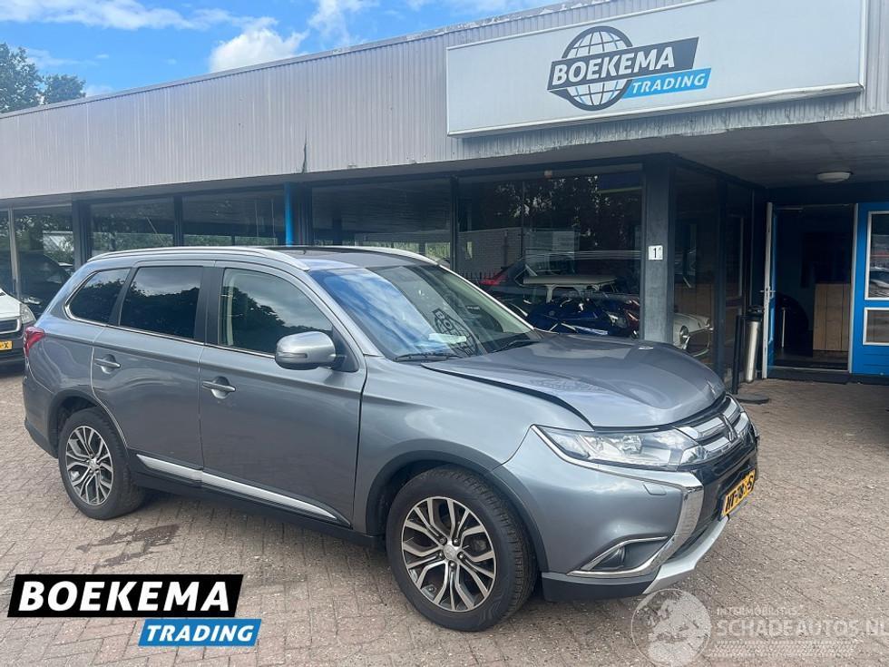 Mitsubishi Outlander 2.0 Instyle Automaat Open Dak Navi Stoelverwarming