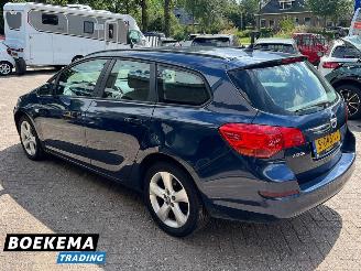 Opel Astra Sports Tourer 1.6 Edition Automaat Navi Cruise Airco picture 3