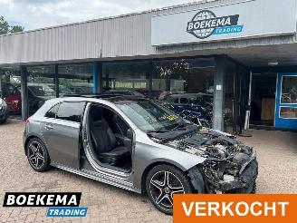 Auto incidentate Mercedes A-klasse 220 Premium Plus 190PK AMG Automaat Panorma Camera 2019/8