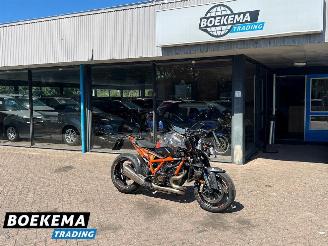uszkodzony motocykle KTM  SuperDuke R 1390 2024/4