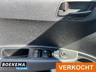 Hyundai I-10 1.0i Comfort Cruise Navi Airco picture 16