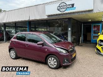 uszkodzony samochody osobowe Peugeot 108 1.0 VTi Automaat Active Airco F1 5-Deurs 2016/5