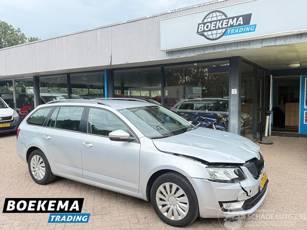 Skoda Octavia Combi 1.2 TSI Ambition Navigatie Cruise Climate