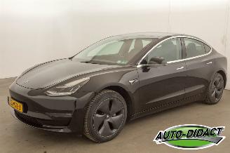 krockskadad bil auto Tesla Model 3 Standard Battery health 82% RDW Plus 60KWH 2019/7