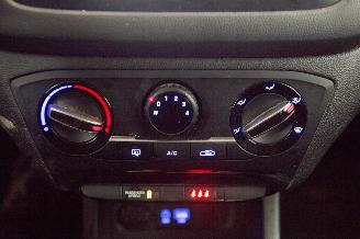 Hyundai I-20 1.0 T-GDI Navi picture 9