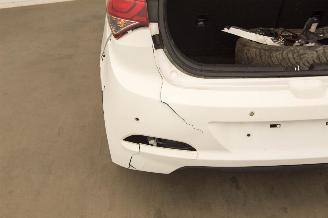 Hyundai I-20 1.0 T-GDI Navi picture 33