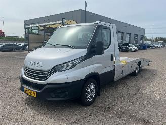 skadebil bedrijf Iveco Daily Kegger 35S18H 3.0 410 2022/10
