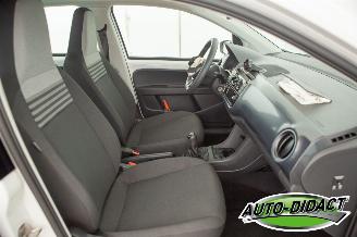 Volkswagen Up! 1.0 38.545 km Airco picture 15