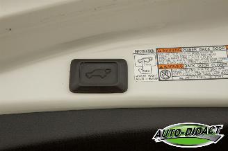 Toyota Rav-4 2.5 Hybrid 4WD Automaat picture 29
