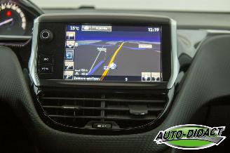 Peugeot 2008 1.2 PureTech 82.525 km Airco Navi Blue Lion picture 7