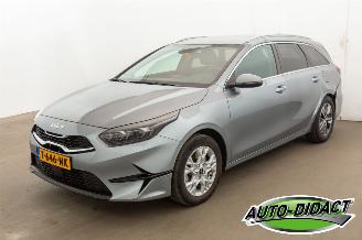 krockskadad bil auto Kia Ceed Sportwagon 1.0 T-GDI DynamicPlusline 2023/7