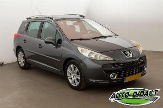 Peugeot 207 SW 1.6 VTi XS Première picture 2