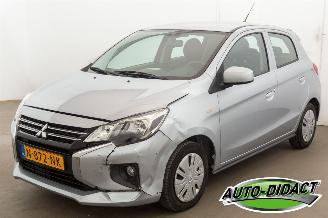 krockskadad bil auto Mitsubishi Space-star 1.2 Cool+ 82.087 km Airco 2021/11