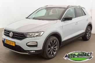 uszkodzony samochody osobowe Volkswagen T-Roc 2.0 TDI Automaat Clima Navi Style Business 2019/6
