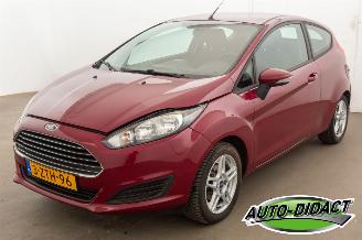 krockskadad bil auto Ford Fiesta 1.0 Style Clima Navi 2015/3