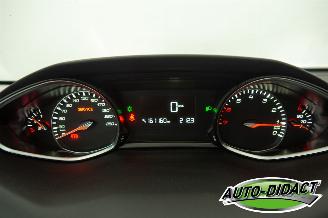 Peugeot 308 1.2 Clima Navi Pano Camera picture 6