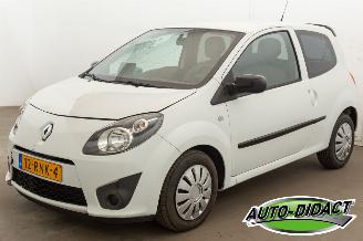 skadebil auto Renault Twingo 1.5 dCi Collection Airco 2011/6