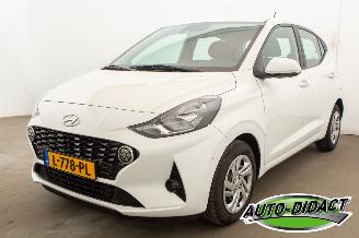skadebil auto Hyundai I-10 1.0 94.230 km Airco Navi Camera Comfort Smart 2021/8
