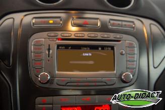 Ford Mondeo 2.0-16V Limited Clima Navi picture 7