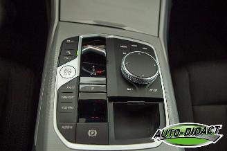 BMW 3-serie 318i Automaat Digi Dash Clima Navi picture 10