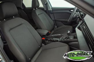Audi A1 1.0 TFSI Automaat 14.309 km Clima Navi picture 18