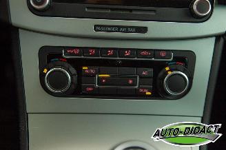 Volkswagen Passat 2.0 TDI 105KW Comfortline picture 8