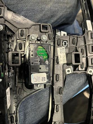 BMW 5-serie 520i Top Staat  !!! Pano Autom High Executive Edition picture 50