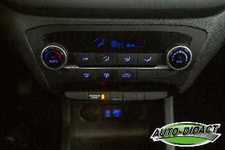 Hyundai I-20 Coupé 1.0 69.916 km Open Pano Clima Navi Camera picture 9