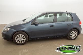 Volkswagen Golf 1.6 TDI BlueMotion Clima Navi picture 42