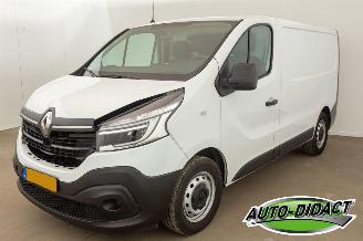 skadebil bedrijf Renault Trafic 2.0 dCi Automaat Airco 145 T29 L1H1 Comfort 2022/2