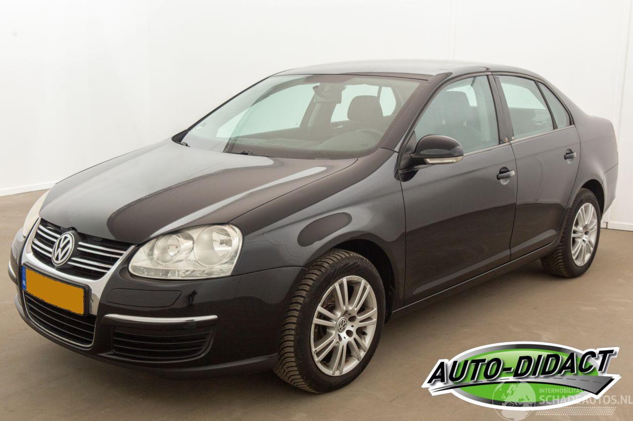 Volkswagen Jetta 1.6 FSI Airco Clima Trendline