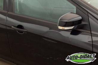 Ford Focus 1.0 EcoBoost Airco Navi Koppakking vervangen Edition picture 33