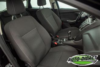 Ford Focus 1.0 EcoBoost Airco Navi Koppakking vervangen Edition picture 19