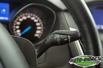 Ford Focus 1.0 EcoBoost Airco Navi Koppakking vervangen Edition picture 17